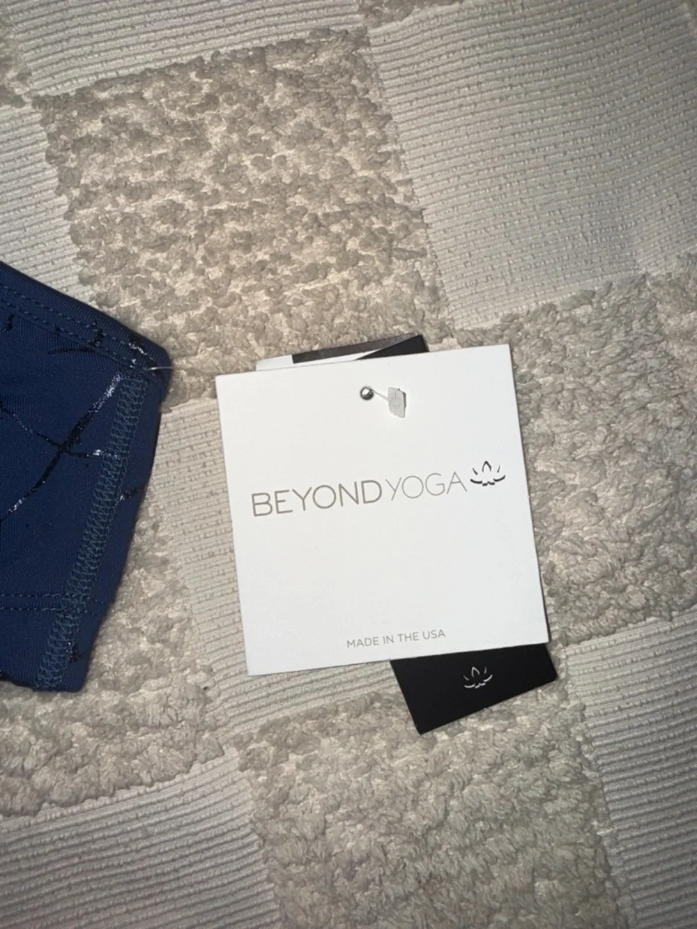 NWT Beyond Yoga Navy Marble-Print‎ Strappy Sports Bra size L